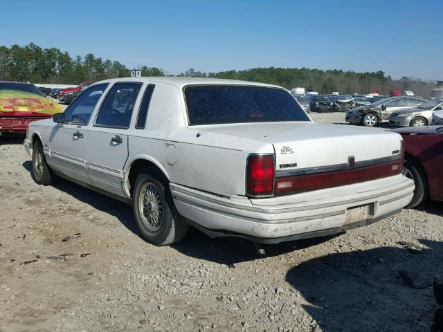 1LNLM81W4NY759273 - 1992 LINCOLN TOWN CAR E WHITE photo 3