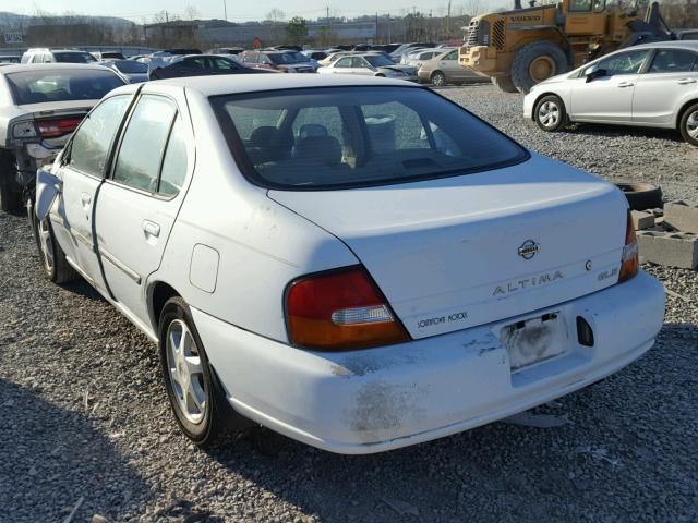 1N4DL01D8XC230992 - 1999 NISSAN ALTIMA XE WHITE photo 3