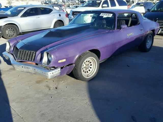 00001Q87U7L648673 - 1977 CHEVROLET CAMARO PURPLE photo 2