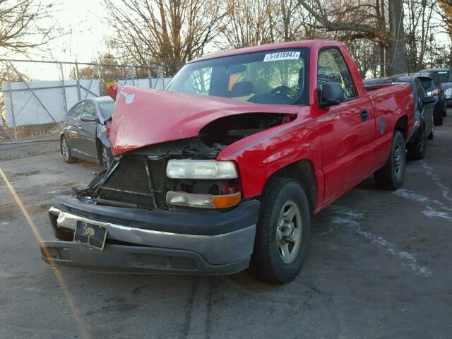 1GCEC14W82Z108981 - 2002 CHEVROLET SILVERADO RED photo 2