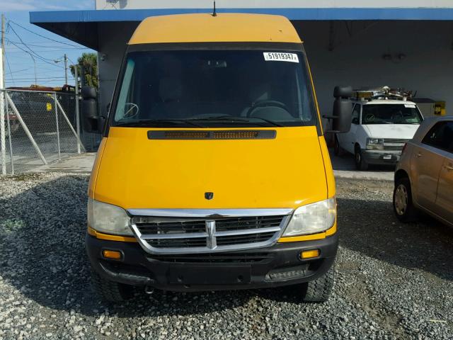 WD0PD644165962149 - 2006 DODGE SPRINTER 2 YELLOW photo 9