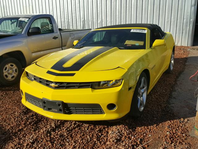 2G1FB3D38E9283134 - 2014 CHEVROLET CAMARO LT YELLOW photo 2