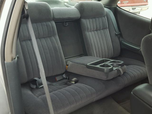 1G2WP12K82F137993 - 2002 PONTIAC GRAND PRIX SILVER photo 6