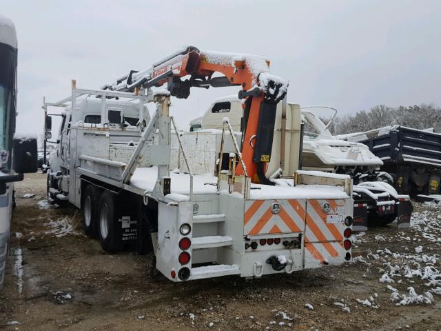 1FVHC3DJX7HY39247 - 2007 FREIGHTLINER M2 106 HEA WHITE photo 3