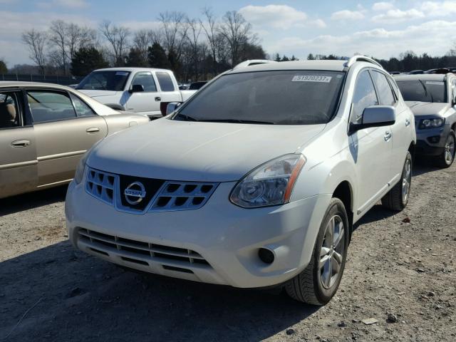 JN8AS5MV5CW415161 - 2012 NISSAN ROGUE S WHITE photo 2