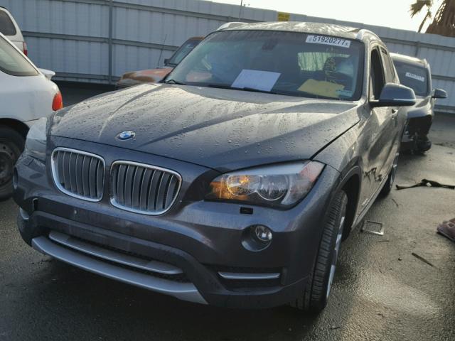 WBAVL1C56EVY23033 - 2014 BMW X1 XDRIVE2 GRAY photo 2