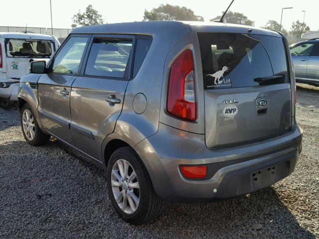 KNDJT2A6XC7417227 - 2012 KIA SOUL + GRAY photo 3