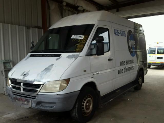 WD2PD644X55734088 - 2005 SPRINTER 2500 SPRIN WHITE photo 2