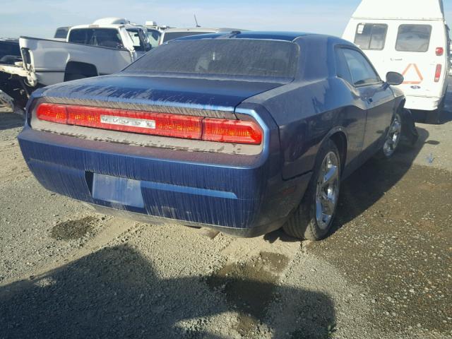 2B3CJ4DV4AH202961 - 2010 DODGE CHALLENGER BLUE photo 4