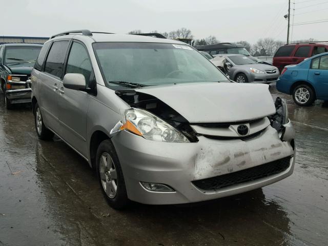 5TDZK22C77S016871 - 2007 TOYOTA SIENNA XLE SILVER photo 1