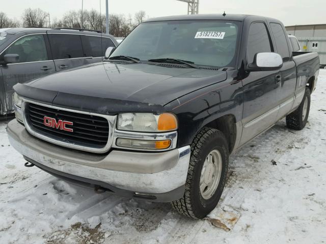 2GTEK19TX21333090 - 2002 GMC NEW SIERRA BLACK photo 2