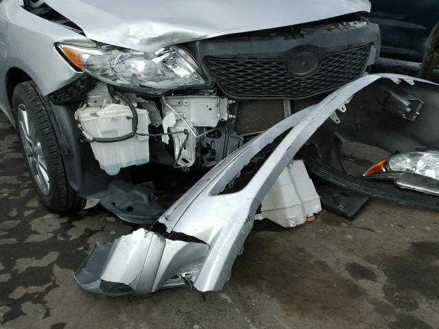 1NXBU40E69Z102422 - 2009 TOYOTA COROLLA BA SILVER photo 9