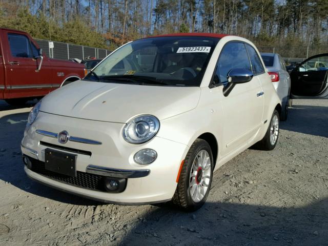 3C3CFFER5CT265109 - 2012 FIAT 500 LOUNGE WHITE photo 2