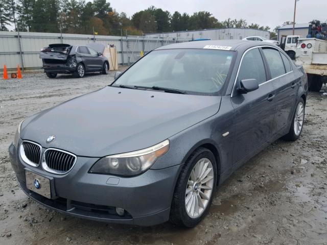 WBANF73537CU26808 - 2007 BMW 530 XI GRAY photo 2