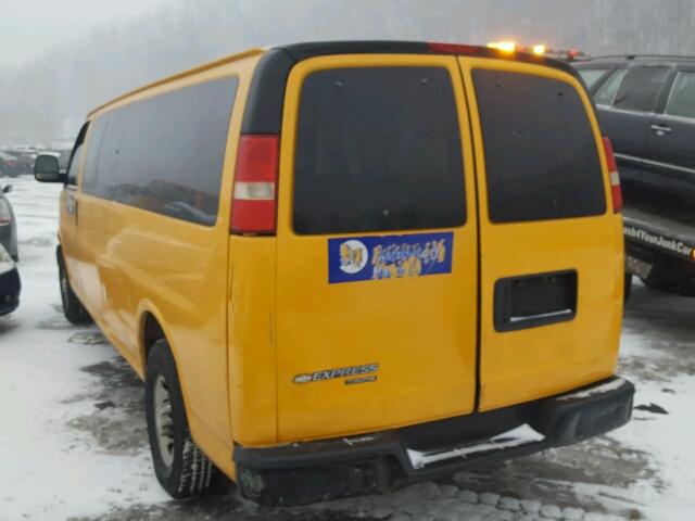 1GAHG39K781231061 - 2008 CHEVROLET EXPRESS G3 YELLOW photo 3