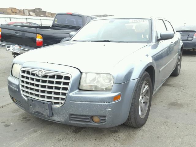 2C3KA53GX7H835299 - 2007 CHRYSLER 300 TOURIN BLUE photo 2