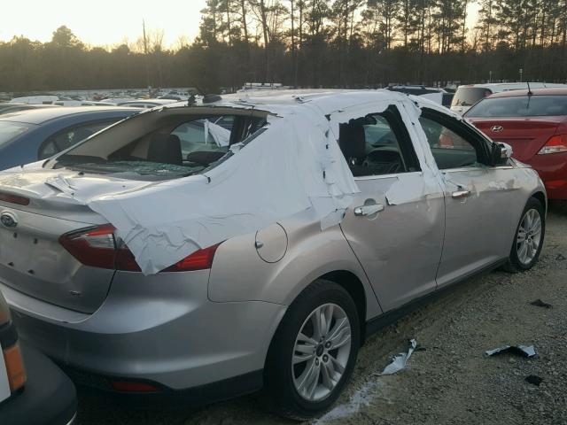 1FAHP3H29CL338611 - 2012 FORD FOCUS SEL SILVER photo 4