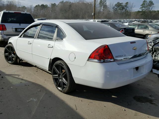 2G1WG5EK6B1143581 - 2011 CHEVROLET IMPALA LT WHITE photo 3