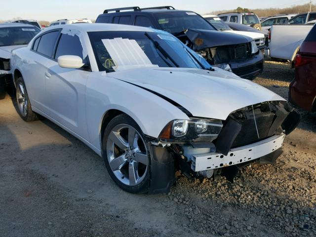 2B3CL3CG6BH575976 - 2011 DODGE CHARGER WHITE photo 1