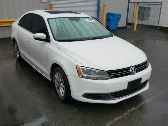 3VWDP7AJ9DM292065 - 2013 VOLKSWAGEN JETTA SE WHITE photo 1