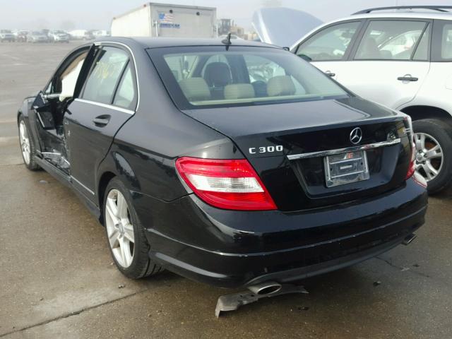 WDDGF5EB8BA509230 - 2011 MERCEDES-BENZ C 300 BLACK photo 3