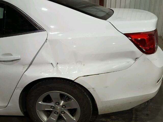 1G11B5SLXFF306611 - 2015 CHEVROLET MALIBU LS 白色 照片 10