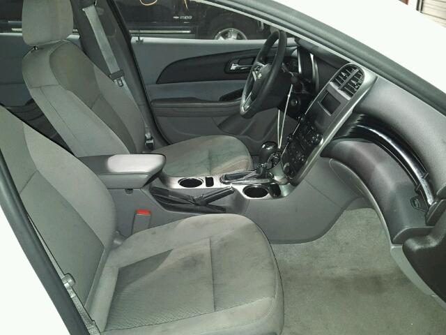 1G11B5SLXFF306611 - 2015 CHEVROLET MALIBU LS 白色 照片 5