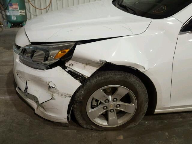 1G11B5SLXFF306611 - 2015 CHEVROLET MALIBU LS 白色 照片 9