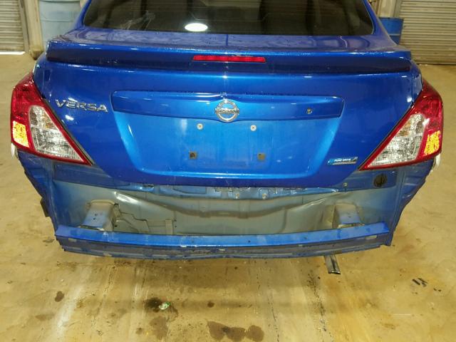 3N1CN7APXFL832429 - 2015 NISSAN VERSA S BLUE photo 9