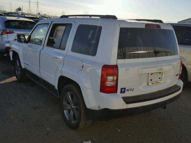 1C4NJPFA8FD328893 - 2015 JEEP PATRIOT LA WHITE photo 3