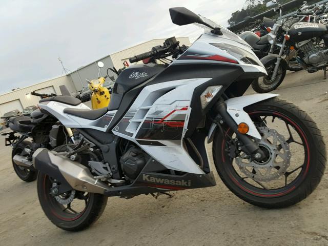 JKAEX8B18EA004010 - 2014 KAWASAKI EX300 B WHITE photo 1