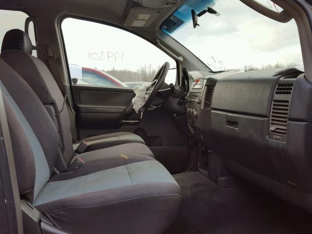 1N6BA07A75N556978 - 2005 NISSAN TITAN XE BLACK photo 5