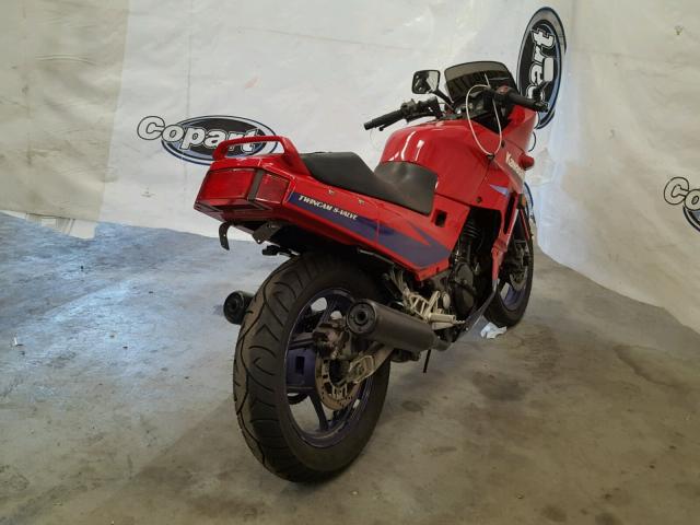 JKAEXMF17VA052956 - 1997 KAWASAKI EX250 F RED photo 4