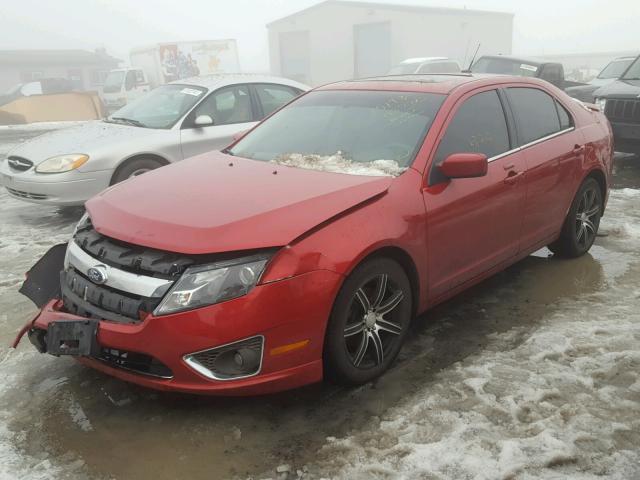 3FAHP0JA9AR417372 - 2010 FORD FUSION SEL RED photo 2