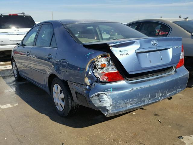 4T1BE32K83U646387 - 2003 TOYOTA CAMRY LE BLUE photo 3