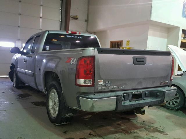 2GTEK190X81193203 - 2008 GMC SIERRA K15 GRAY photo 3