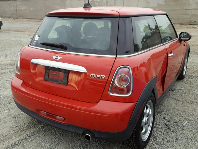 WMWSU3C53CT259250 - 2012 MINI COOPER RED photo 4