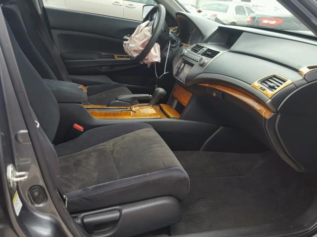 1HGCP26329A152117 - 2009 HONDA ACCORD LX GRAY photo 5