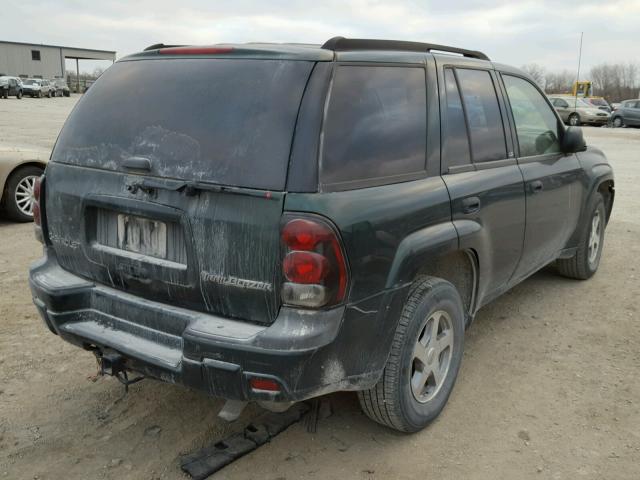 1GNDS13S042415495 - 2004 CHEVROLET TRAILBLAZE GREEN photo 4