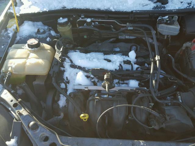 1FAFP34N25W174935 - 2005 FORD FOCUS ZX4 GRAY photo 7