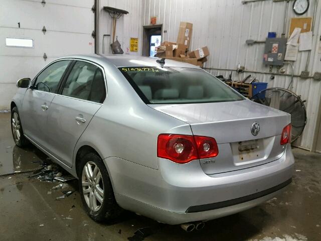 3VWRF71K87M039230 - 2007 VOLKSWAGEN JETTA 2.5 SILVER photo 3