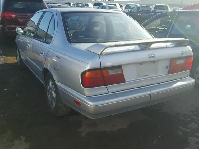 JNKCP01D9ST524094 - 1995 INFINITI G20 SILVER photo 3