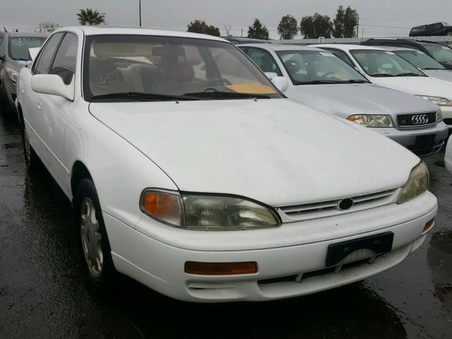 JT2GK13E1S0126904 - 1995 TOYOTA CAMRY XLE WHITE photo 1