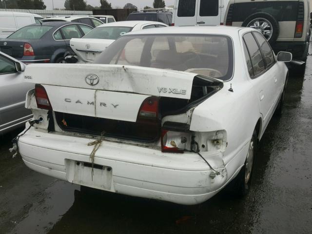 JT2GK13E1S0126904 - 1995 TOYOTA CAMRY XLE WHITE photo 4