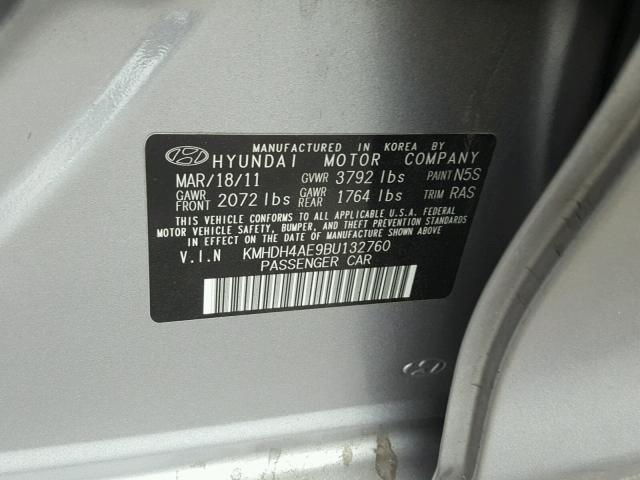 KMHDH4AE9BU132760 - 2011 HYUNDAI ELANTRA GL SILVER photo 10