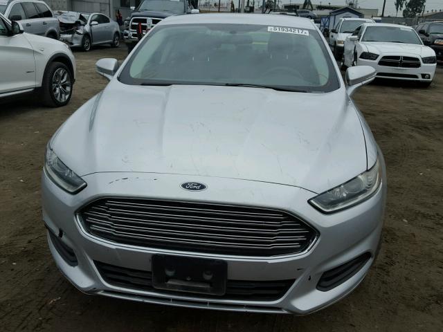 3FA6P0H77ER158226 - 2014 FORD FUSION SE SILVER photo 9