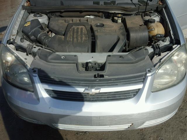 1G1AS58H397207369 - 2009 CHEVROLET COBALT LS SILVER photo 7