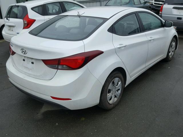 5NPDH4AE2GH751996 - 2016 HYUNDAI ELANTRA SE WHITE photo 4