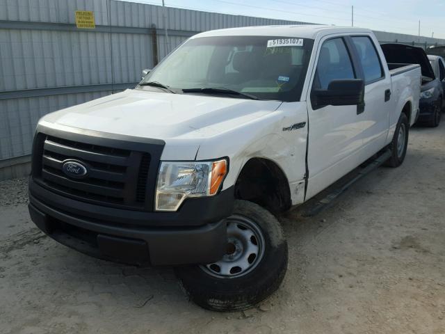 1FTEW1CM7BKD44876 - 2011 FORD F150 SUPER WHITE photo 2