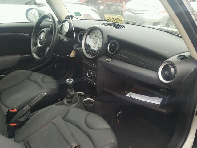 WMWZG3C57BTY31442 - 2011 MINI COOPER S C GRAY photo 5